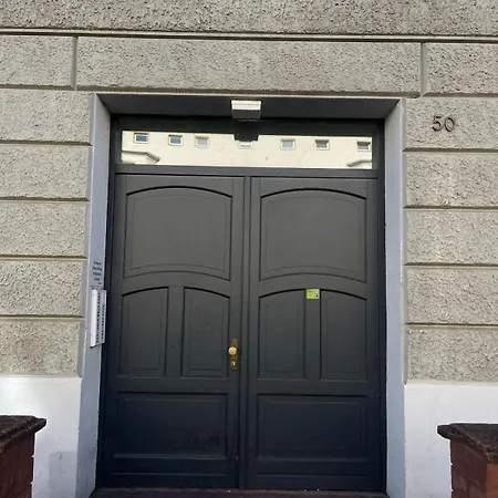 Charming Old Building For 2 ماغديبورغ