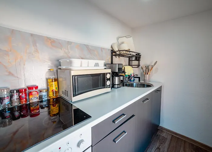 Charming Old Building For 2 Lägenhet Magdeburg