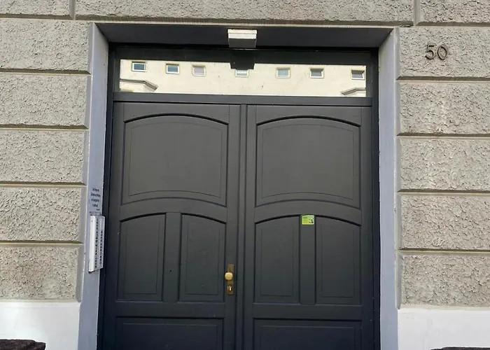 Charming Old Building For 2 ماغديبورغ