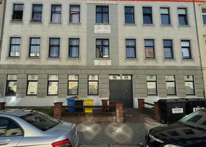 Charming Old Building For 2 Magdeburg